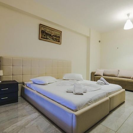 Summer Dream Hotel Sarande Ngoại thất bức ảnh