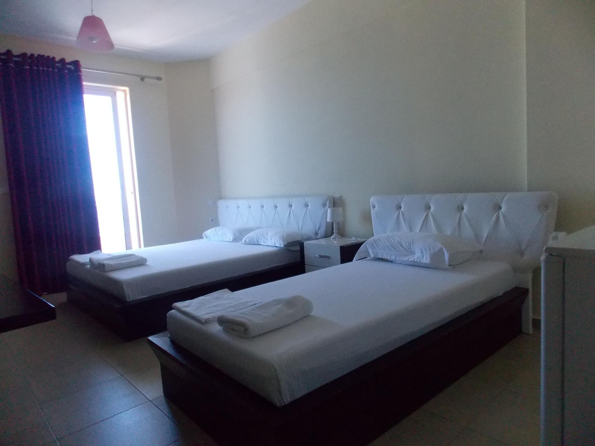 Summer Dream Hotel Sarande Ngoại thất bức ảnh