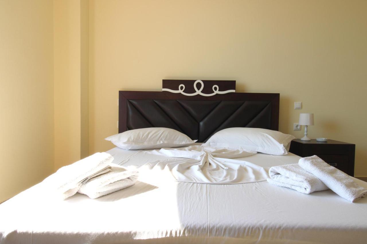 Summer Dream Hotel Sarande Ngoại thất bức ảnh