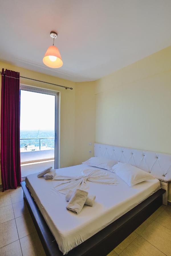 Summer Dream Hotel Sarande Ngoại thất bức ảnh