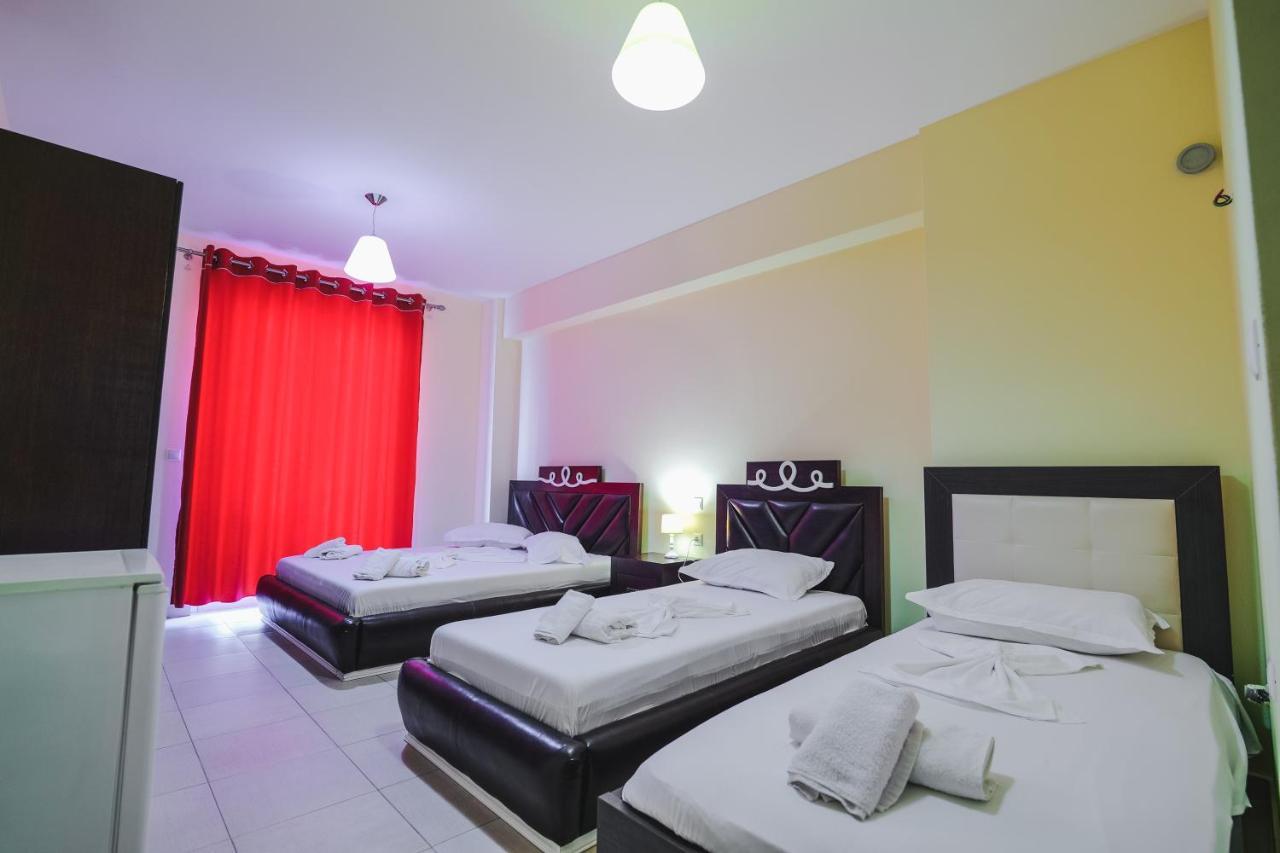 Summer Dream Hotel Sarande Ngoại thất bức ảnh