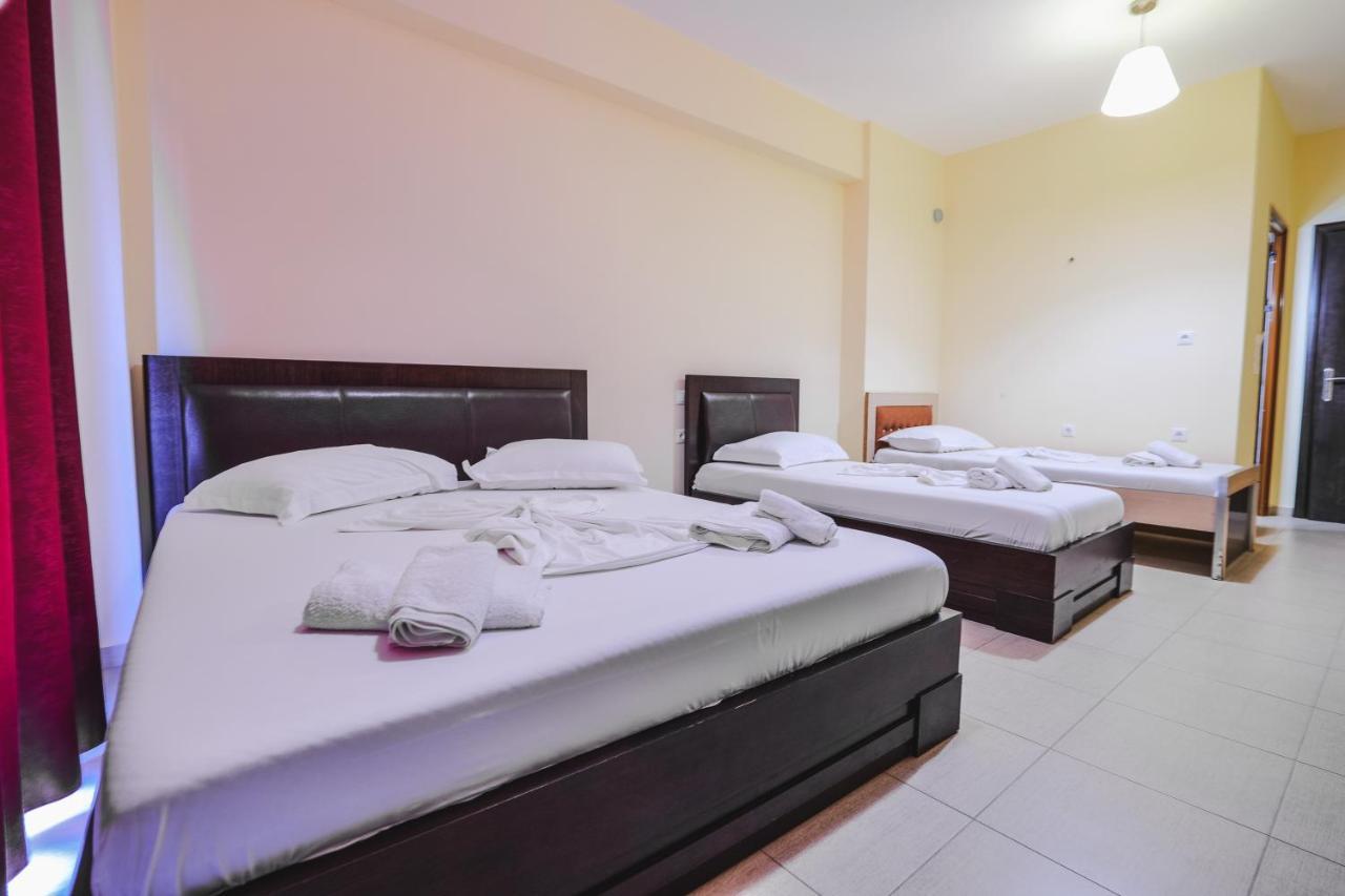 Summer Dream Hotel Sarande Ngoại thất bức ảnh