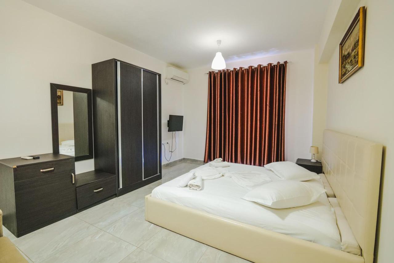 Summer Dream Hotel Sarande Ngoại thất bức ảnh