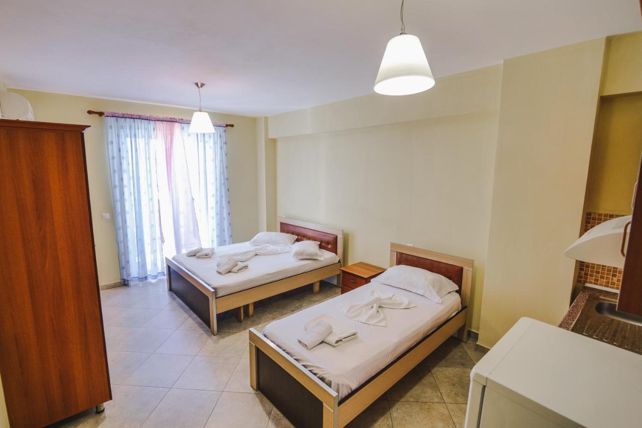 Summer Dream Hotel Sarande Ngoại thất bức ảnh