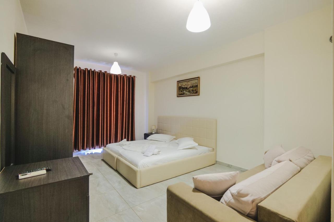 Summer Dream Hotel Sarande Ngoại thất bức ảnh