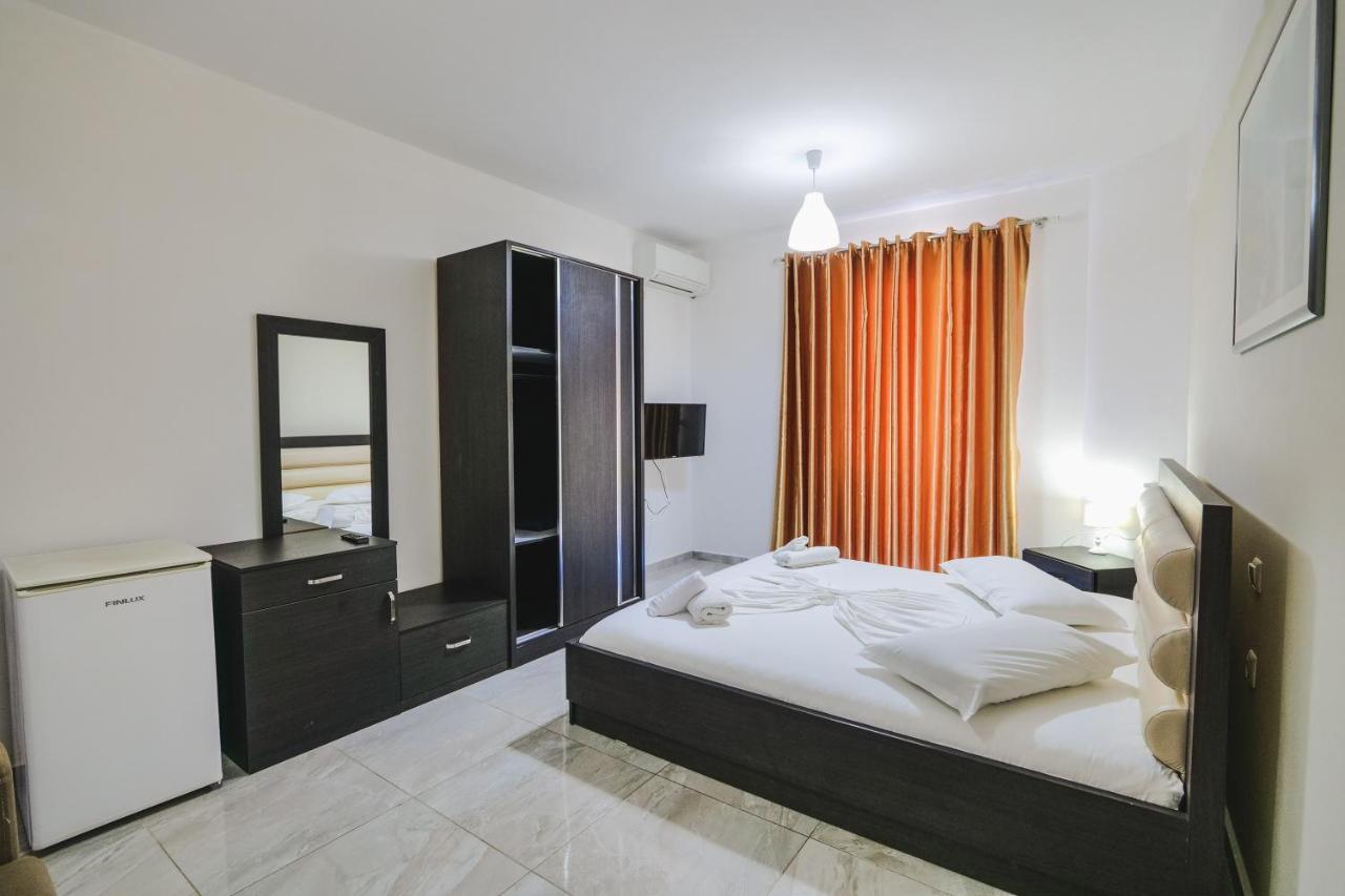 Summer Dream Hotel Sarande Ngoại thất bức ảnh