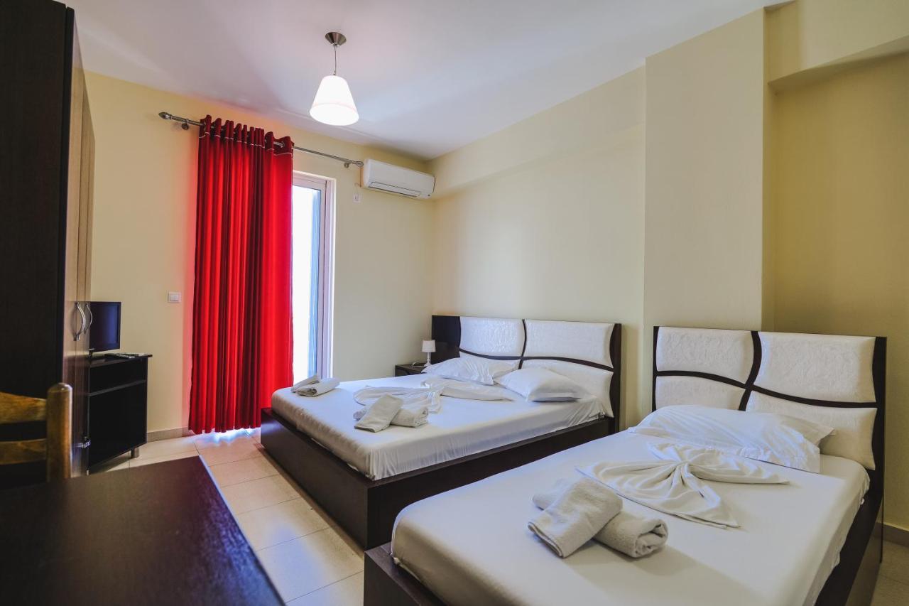 Summer Dream Hotel Sarande Ngoại thất bức ảnh